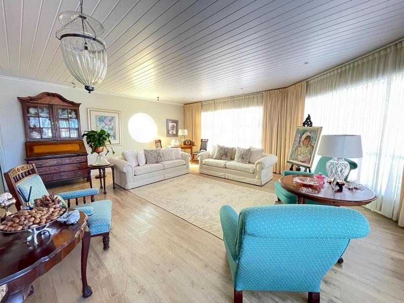 4 Bedroom Property for Sale in Panorama Western Cape